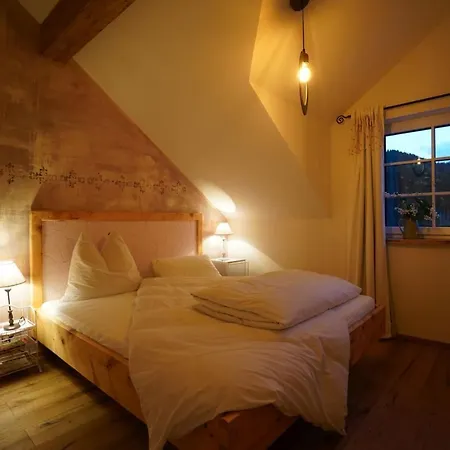 Сasa de vacaciones - - Mit Liebe Dekoriert Oblarn