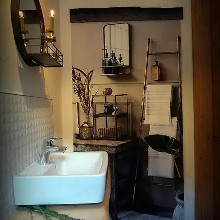 - - Mit Liebe Dekoriert Semesterbostad *